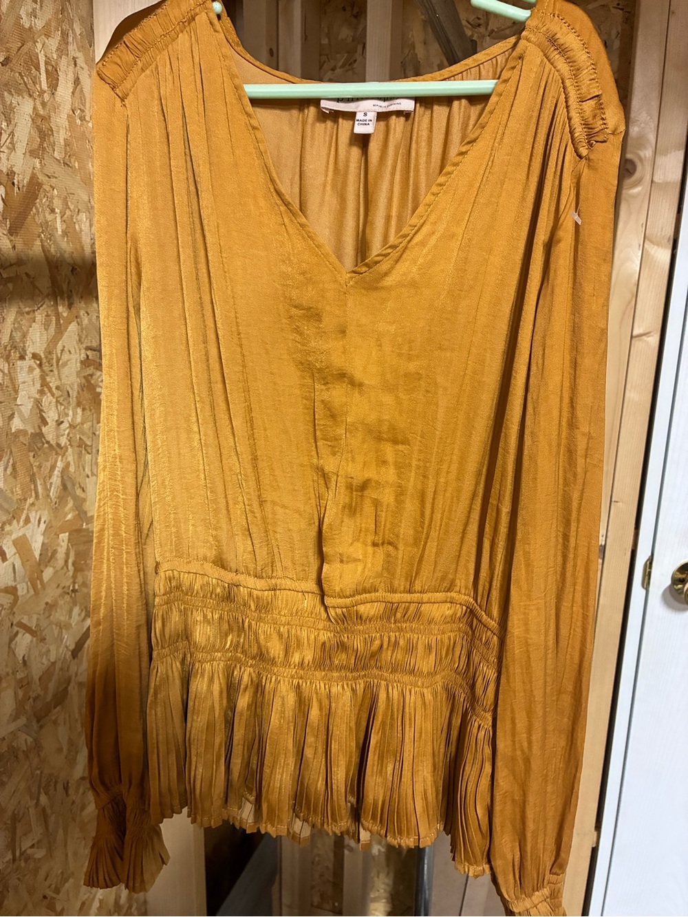 Philosophy Mustard V-Neck Long Sleeve Blouse